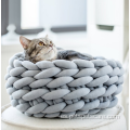 Línea de pelusa de mascotas nido duradero cama de gato tibia